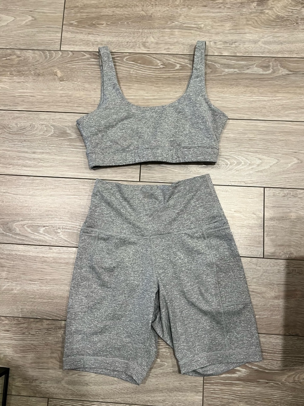 Vuori set